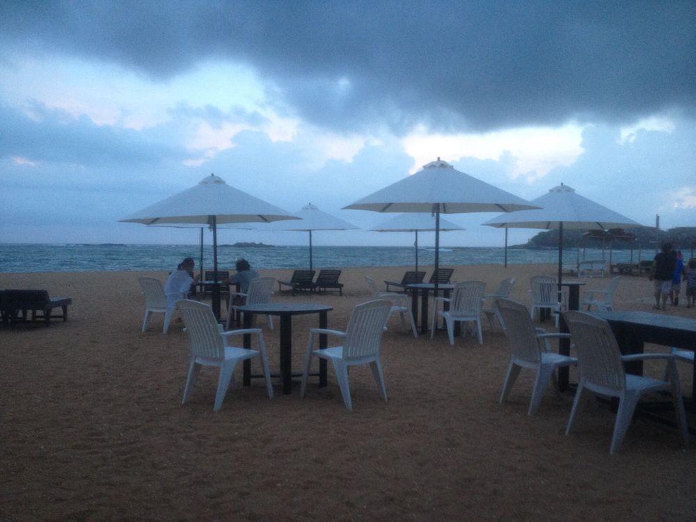 Surfcity Guesthouse อูนาวาตูนา ภายนอก รูปภาพ
